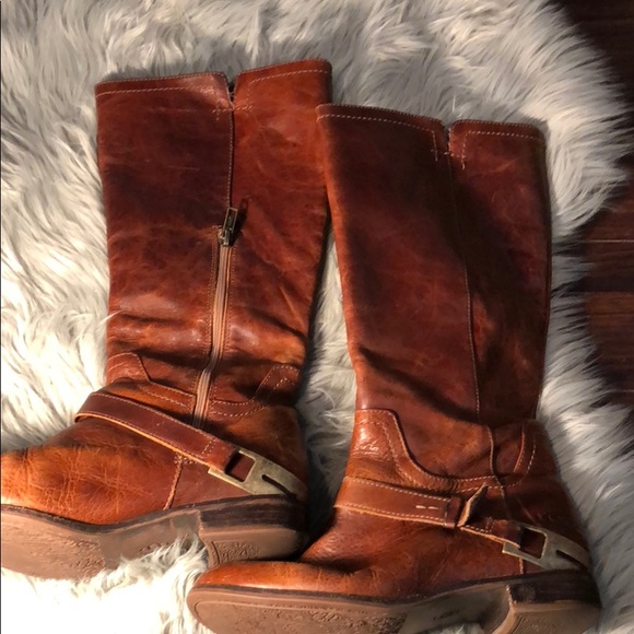 UGG Australia Channing Riding Boots Brown Leather - Picture 5 of 5